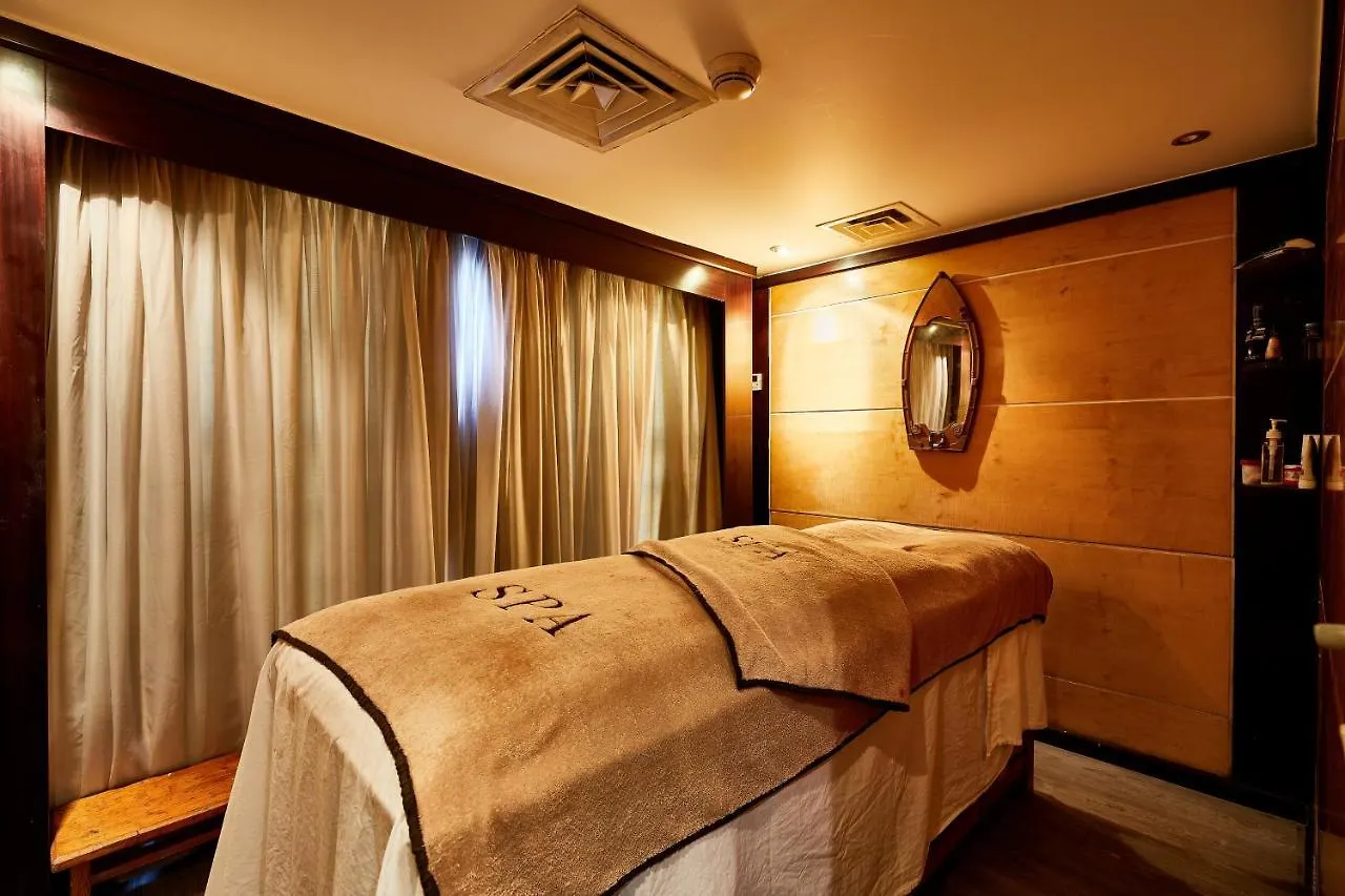 Hotel Sonesta St George Nile Cruise - Aswan To Luxor 3 Nights From Friday To Monday